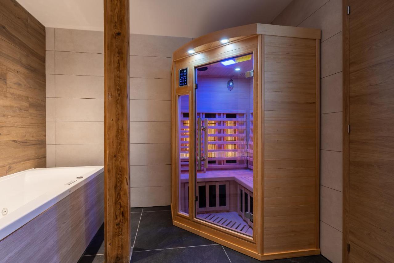 Guest house Geraniums Et Neige Fraîche: Luxe With Private Balneo & Sauna Metabief