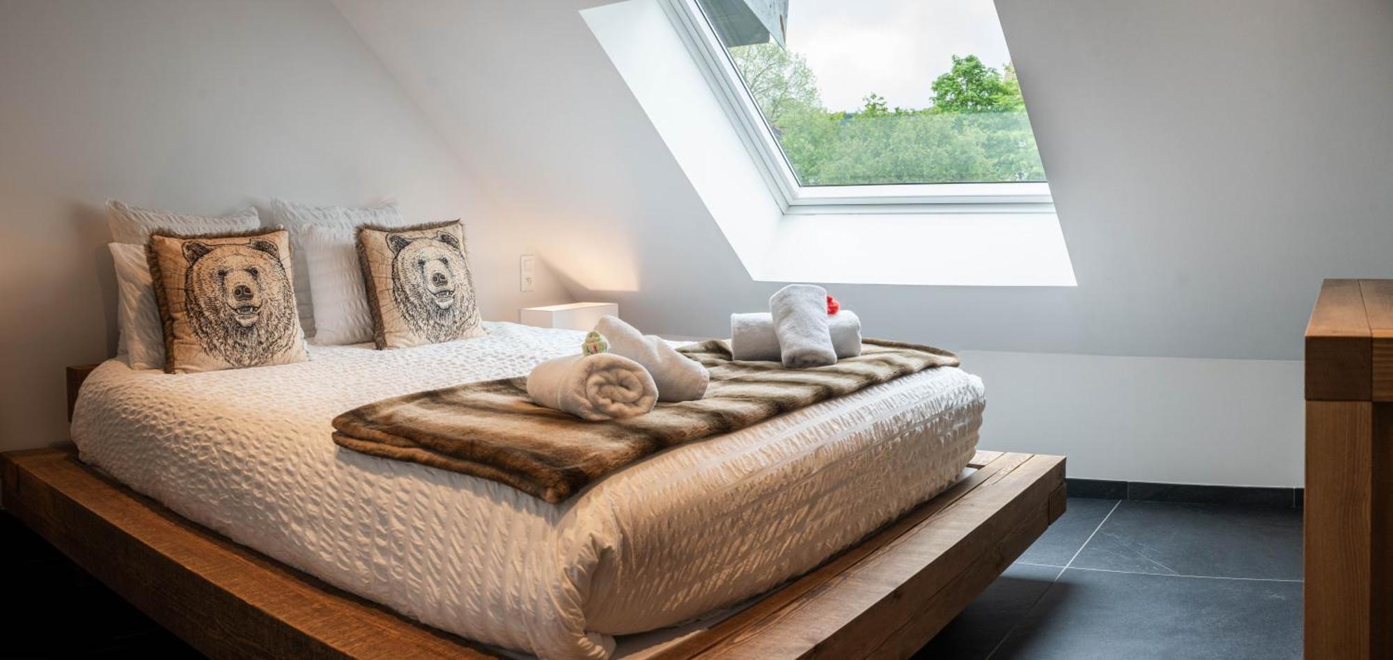 Geraniums Et Neige Fraîche: Luxe With Private Balneo & Sauna *